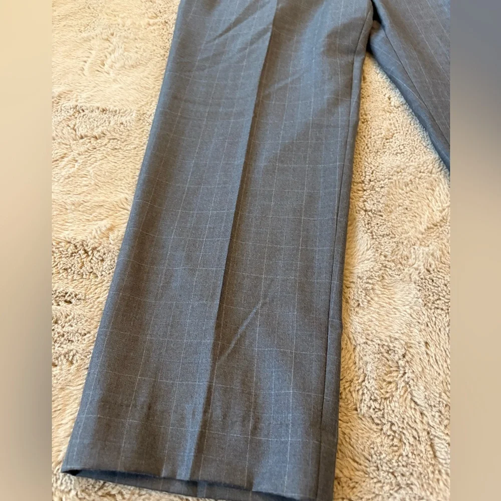 Lauren Ralph Lauren gray plaid dress pants, 40W